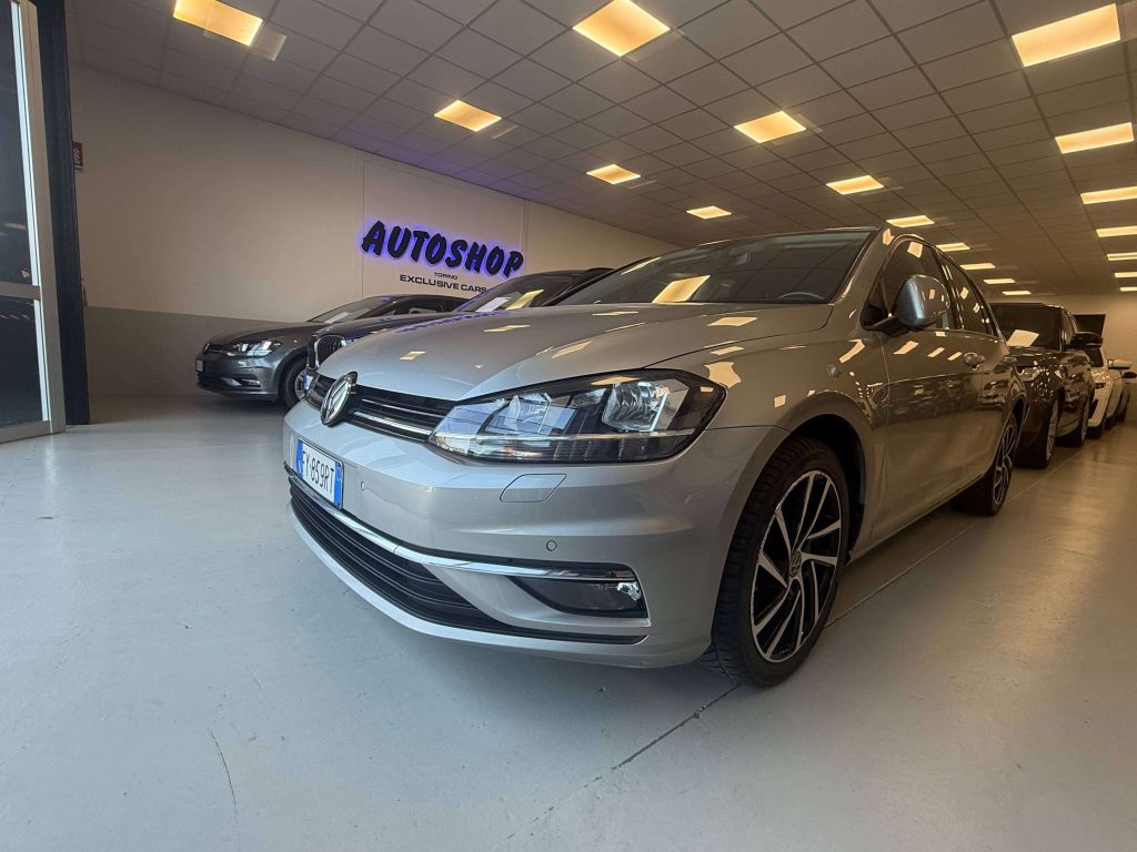 Volkswagen Golf  Golf 5p 1.6 tdi Executive 115cv