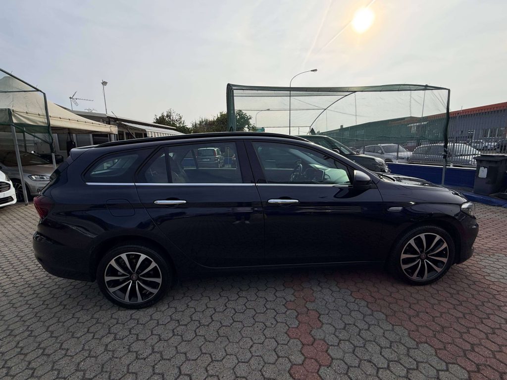 Fiat Tipo  Tipo SW II SW 1.4 tjt Lounge Gpl 120cv