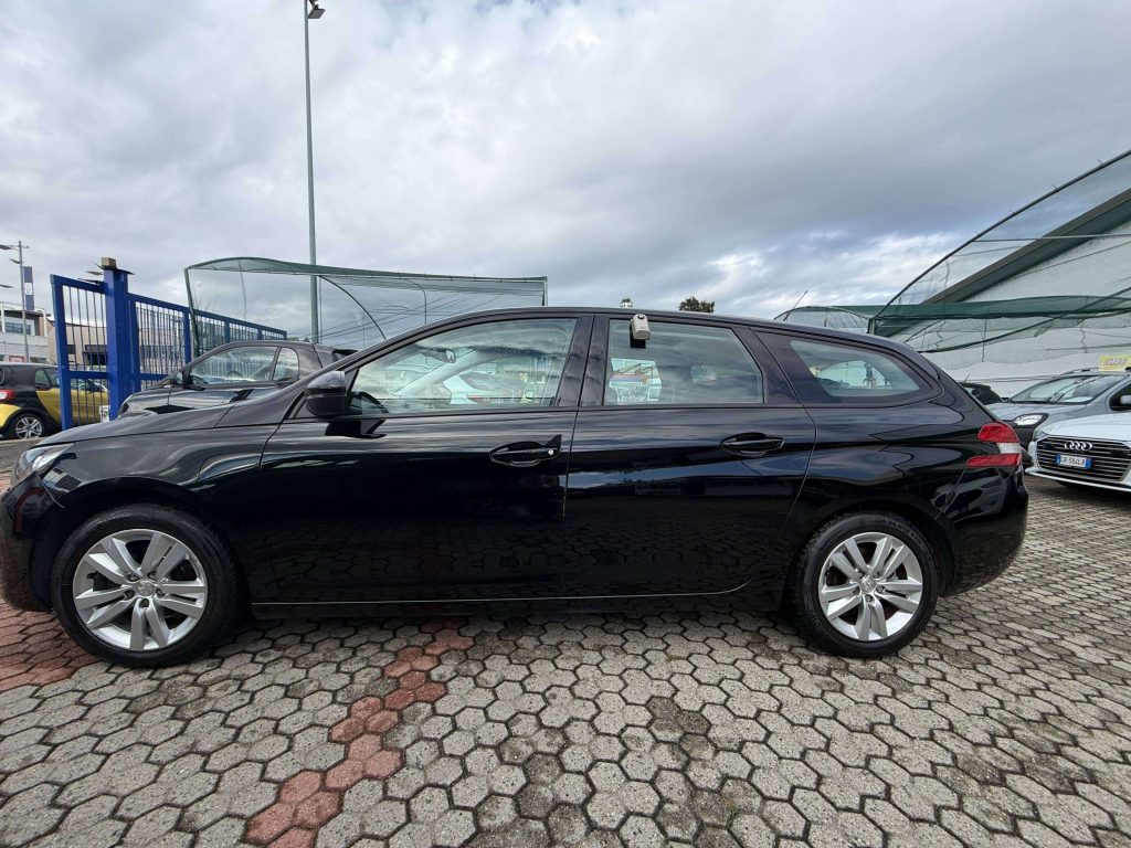 Peugeot 308  308 II SW SW 1.6 bluehdi Business s