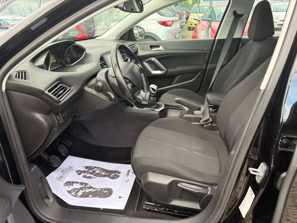 Peugeot 308  308 II SW SW 1.6 bluehdi Business s